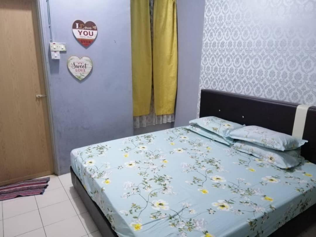 Homestay Perpaduan, Taman Bercham Raya Ulu Kinta Ipoh Perak Kampong Batu Lapan  Dış mekan fotoğraf